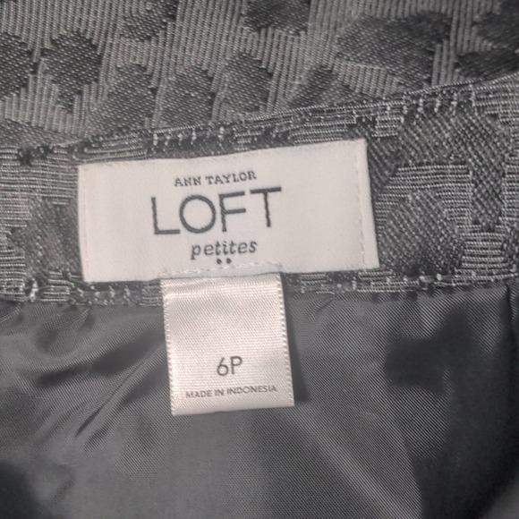 Ann Taylor Loft Petites Grey Leopard Print Skirt 6P - Picture 10 of 11